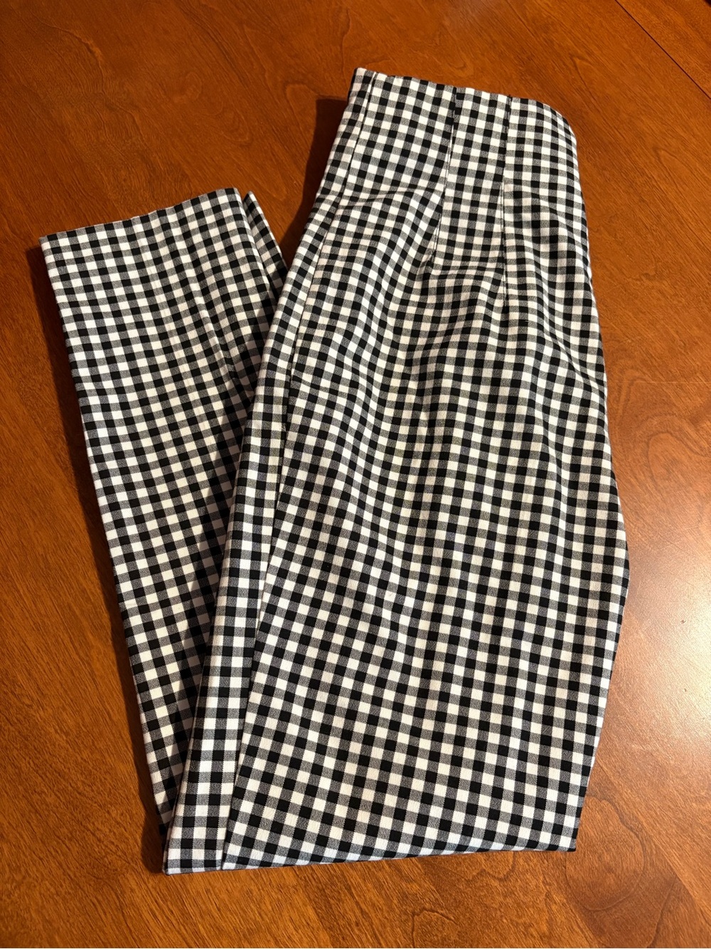 Zara Black and White Gingham Cropped Pants